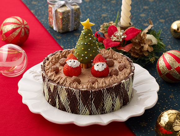 もみの木といちごのサンタのクリスマスケーキ