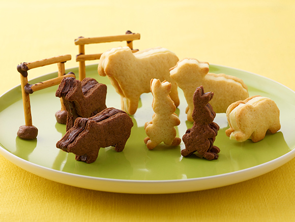 ホットケーキミックスを使った簡単かわいい動物のクッキーサンド