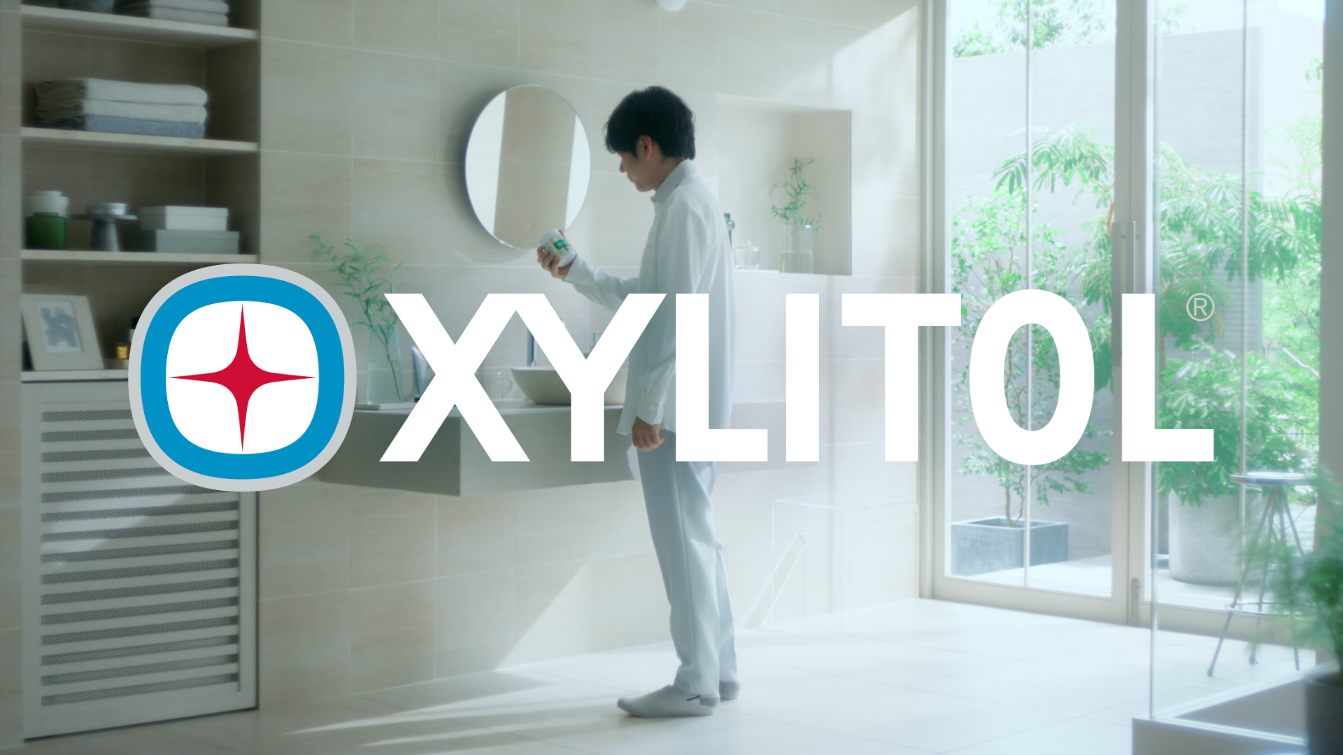 キシリトール「XYLI-TEC 洗面台にガム」篇｜CM情報｜お口の恋人 ロッテ