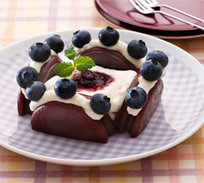 チョコパイで囲んだブルーベリーチーズケーキ イメージ写真