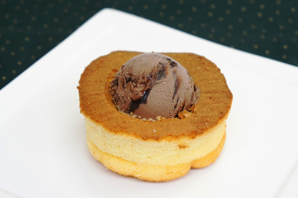 チョコ＆ベリーのフォンダンパンケーキ