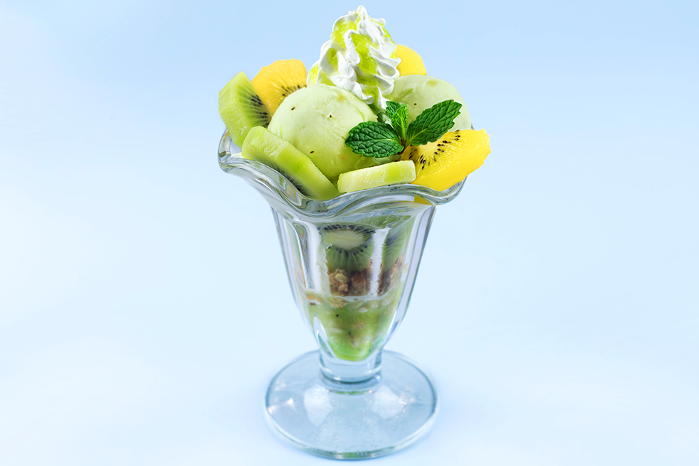 キウイづくしパフェ